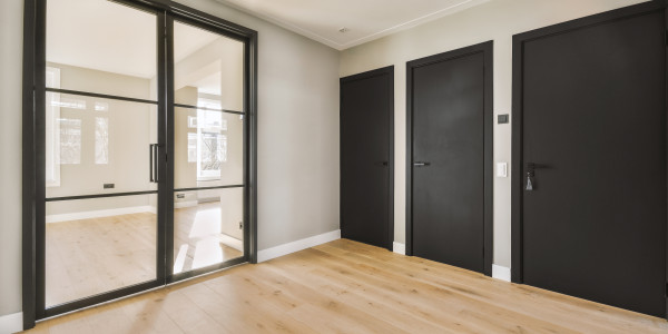 Carpintería Metálica de Aluminio / PVC Madrid · Puertas Correderas a Medida