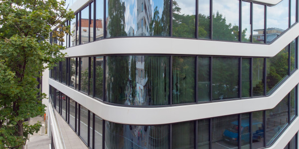 Fabricantes / Instaladores de Puertas y Ventanas de Aluminio / PVC · Doble o Triple Vidrio