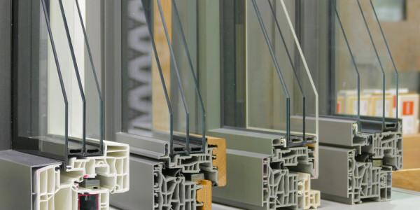 Puertas y Ventanas Seguridad de Aluminio / PVC · Ruptura Térmica al Marco